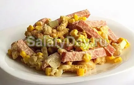 Saláta krutonnal - tápláló és hasznos az emésztőrendszer recept fotók és videó (recept) Saláta krutonnal - tápláló és hasznos az emésztőrendszer recept fotókkal és videó
