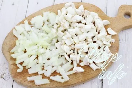 Saláta gombával, csirkével és szilva - recept fotókkal (aszalt szilva) Saláta gombával, csirkével és szilva - recept fotókkal