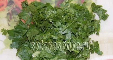 Csirke zöldségek egy bankot a sütőben, a recept egy fotó (csirke zöldségeket egy bankot a sütőben) Csirke zöldségek egy bankot a sütőben, a recept egy fotót