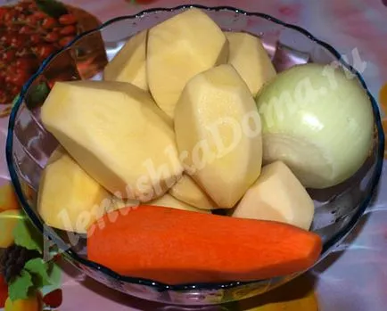 Nyúlpörkölt burgonyával recept fényképpel (párolt) Nyúl pörkölt burgonya, a recept egy fotót