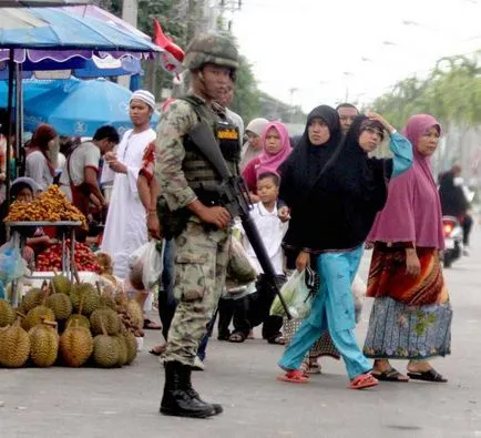 Ki fúj a déli tartományokban Thaiföld már régóta vált a háborús övezetben - Honvédségi Szemle
