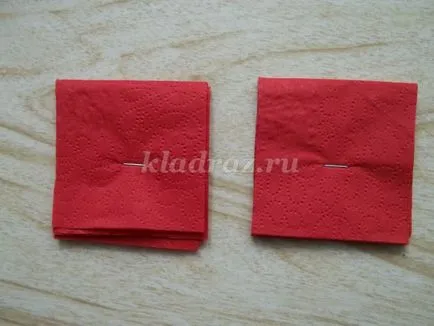 Layout „örök tűz” napján a győzelem kezével (a szerző) Layout „örök tűz” napján a győzelem kezével