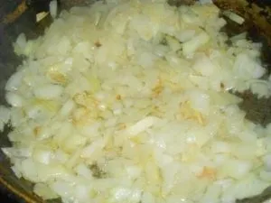 Hús francia burgonyával és gombák a sütőben recept egy fotó