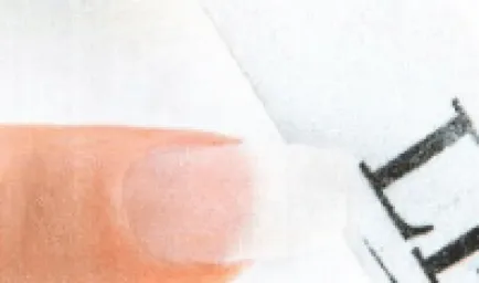 Nail Kabát keresztül gél és akril (via) Nail Kabát keresztül gél és akril