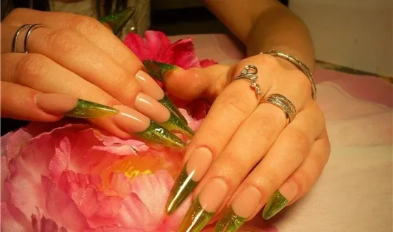 Nail Kabát keresztül gél és akril (szegek) Nail Kabát keresztül gél és akril