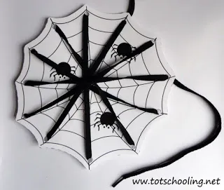 Cobweb a kezüket