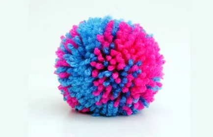 Hogyan lehet pom-poms fonalból