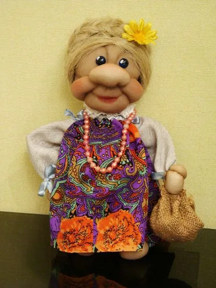 Értéktelen koszorús a mosoly! Babák Elena Lavrentieva
