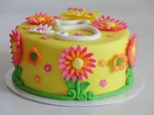 Zsinórozó torta mind fedezésére a masztix torta (cake) Zsinórozó torta mindkét takaró torta masztix