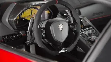 Áttekintés, Lamborghini Aventador sv