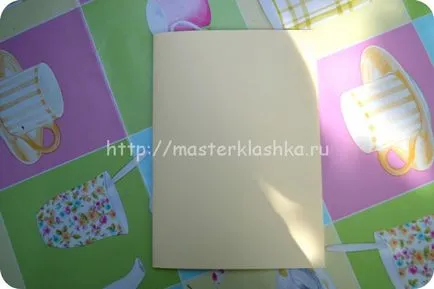 Születésnapi kártya anya a kezével, masterklashka