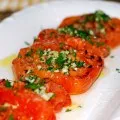 Paprika, sült sajttal és paradicsommal - főzés paletta