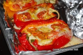 Paprika, sült sajttal és paradicsommal - főzés paletta