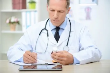 Az első jelei megfosztása humán klinikai képet gyakori típusa a zuzmó (zuzmó külleme emberek az első jele egy tünete szakaszban az emberek) Az első jelei megfosztása humán klinikai képet gyakori típusa a zuzmó