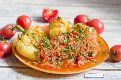 Pepper és a paradicsom - lépésről lépésre recept, hogyan kell főzni fotókkal