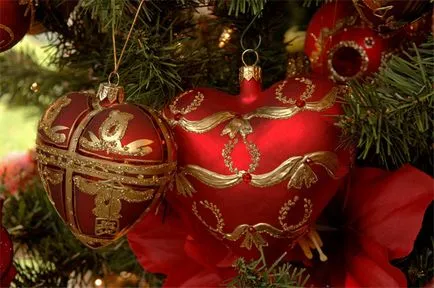 Miért van szükség az új évben úgy döntött, hogy díszíteni a karácsonyfát, kérdés és válasz, új év, érveket és tényeket (népszokások) Miért van szükség az új évben úgy döntött, hogy díszíteni a karácsonyfát, kérdés és válasz, új év, érveket és tényeket