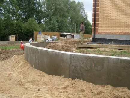 Támfalak a táj design fotó