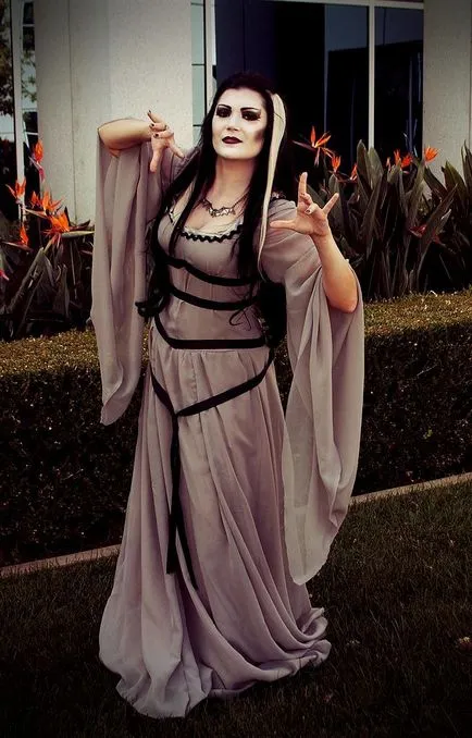 Próbálja újra nagyon jól, sok ötletet smink Halloween sminkesek és a hétköznapi lányok (fotók) (Ismétlés) Próbálja újra nagyon jól, sok ötletet smink Halloween sminkesek és a hétköznapi lányok (fotó)
