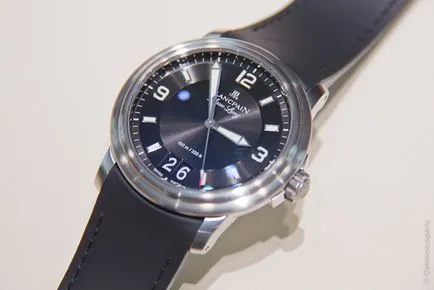 Az igazság arról, hogy miért Putyin Blancpain Léman (automatikus) Az igazság arról, hogy miért Putyin Blancpain Léman