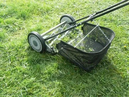 Egyszerű titkok a pázsit saját kezével (a) Egyszerű titkok a pázsit saját kezével