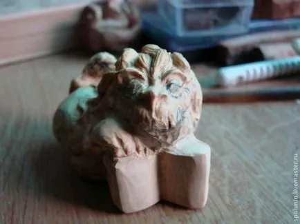 Fafaragó - vágott netsuke - Fair Masters - kézzel készített, kézzel készített