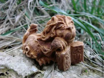 Fafaragó - vágott netsuke - Fair Masters - kézzel készített, kézzel készített
