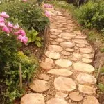 Kerti utak egy fa (35 fotó), táblák, kő, beton és műanyag burkolatot a kezüket, ami (track) Kerti utak egy fa (35 fotó), táblák, kő, beton és műanyag burkolatot a kezével, amit