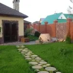 Kerti utak egy fa (35 fotó), táblák, kő, beton és műanyag burkolatot a kezével, a (kerti utak a fa, hogyan lehet műanyag) Kerti utak egy fa (35 fotó), táblák, kő, beton és műanyag burkolatot a kezével, amit