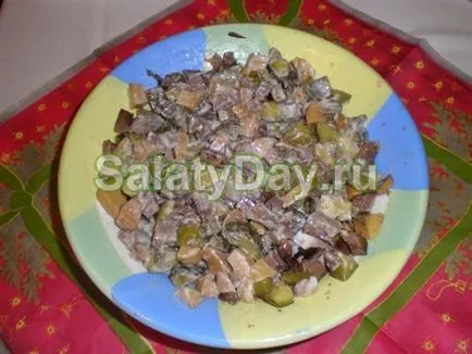 Saláta konzerv gomba - a szelíd őszi csók recept fotók és videó (konzerv) Saláta konzerv gomba - a szelíd őszi csók recept fotókkal és videó