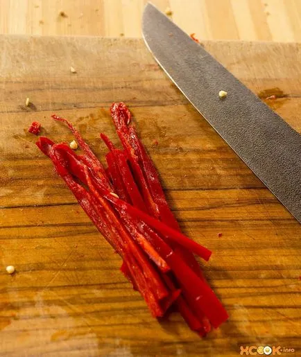Koreai saláta uborka és a hús - egy lépésről lépésre recept fotók (saláta hús és uborka) Koreai saláta uborka és a hús - lépésről lépésre recept fotók
