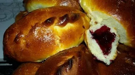 A legfinomabb muffin sütemények bogyókkal - nagyon finom (a legjobb) A legfinomabb muffin sütemények bogyókkal - nagyon finom