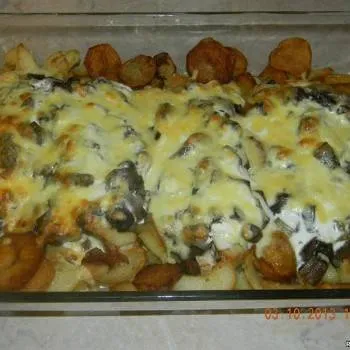 Lazac sült a kemencében alatt paradicsom és a sajt - lépésről lépésre recept fényképek online recept itt (gomba tejszínes sajtmártással) Lazac sült a kemencében alatt paradicsom és a sajt - lépésről lépésre recept fényképek online recept itt