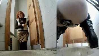Rejtett kamera a női vécé