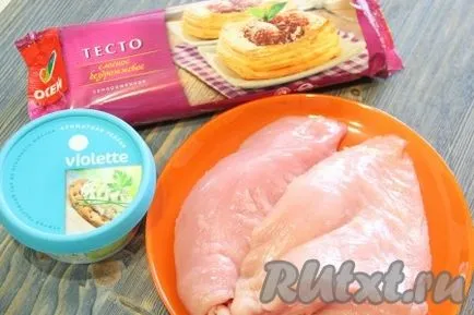 Leveles tészta csirkével és sajttal - egy recept fotó (recept) Leveles tészta csirkével és sajttal - egy recept egy fotó