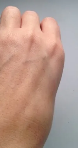 Egy régi barát jobb, mint a két új Bourjois bélés pinceau 16h folyékony szemhéjtus árnyalatú 32 noir Beaux (szemceruza) Egy régi barát jobb, mint a két új Bourjois bélés pinceau 16h folyékony szemhéjtus árnyalatú 32 noir udvarlója