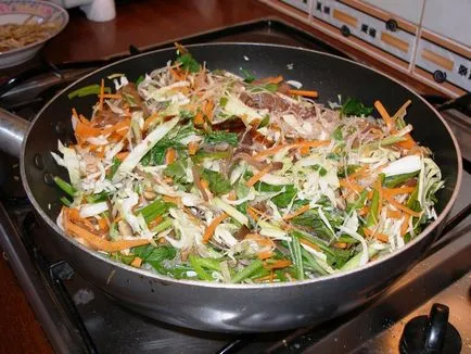 Tavaszi tekercs (tavaszi tekercs), egy útmutató a thai konyha