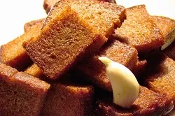 Krutonnal a sütőben - receptek képekkel (chips a sütőben receptek fotókkal) Krutonnal a sütőben - receptek képekkel