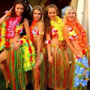 Forgatókönyv Hawaii party, kellék, menük, jelmezek, képek és videó