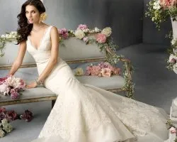 Esküvői ruha Ivory - Ivory (fotó) (ruha) Esküvői ruha Ivory - Ivory (fotó)