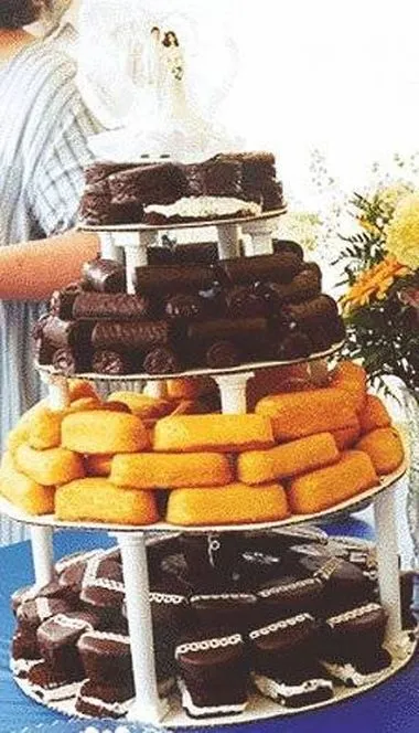 Esküvői torta kontinentális - a referencia-könyv a menyasszony