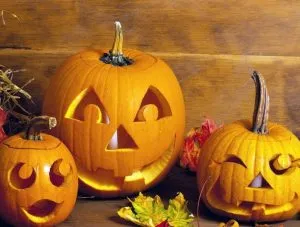 Tök Halloween (55 fotó), hogyan kell vágni a nyaralás, hogy hogyan lehet és a festék, videó