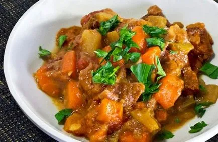 Sült burgonya hússal multivarka lépésről lépésre receptek (recept párolt burgonya hússal multivarka) Sült burgonya hússal multivarka lépésről lépésre receptek
