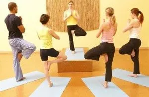 koordináció és az egyensúly gyakorlatok - videó leírása (koordináció) Gyakorlat koordináció és az egyensúly - a leírás, videó