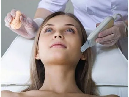 Ultrahangos tisztító az arc előtt és után, az előnyök és hátrányok az ultrahang, a beteg véleménye