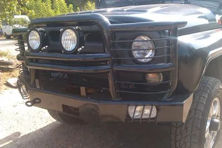 Megerősített lökhárító UAZ-469 kezük (erősített) Megerősített lökhárító UAZ-469 kezük