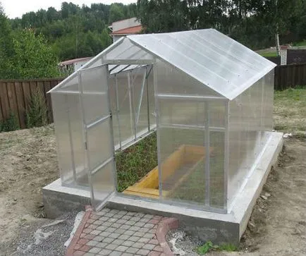 Szerelése az alapjait üvegházak, választott bázis az építési gerendák, ablakkeretek, (bázis) Beállítása az alapja az üvegházhatás, válasszon egy bázis az építési gerenda, ablakkeretek,