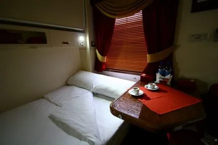 A kocsi luxus belső - fotó rekesz a vonaton Vasúti néz ki, mint egy luxus hely, valamint a vasúti vonat száma