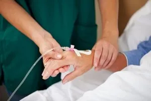 Kemoterápiás petefészekrák gyógyszerek, mellékhatások, és az élelmiszer-kezelés után (gyógyszerek) Kemoterápiás petefészekrák gyógyszerek, mellékhatások, és az élelmiszer-kezelés után