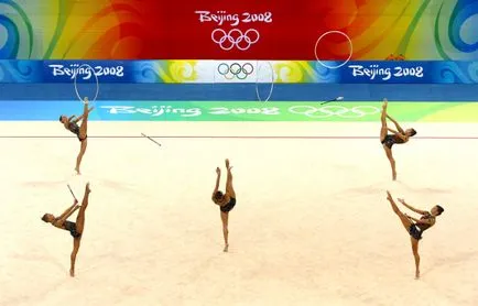 Elbeszélő türelmi torna és sport (kötél pakolás szalag) Ritmikus gimnasztika kegyelem és Sport