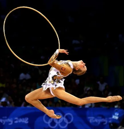 Elbeszélő türelmi torna és sport (kötél pakolás szalag) Ritmikus gimnasztika kegyelem és Sport